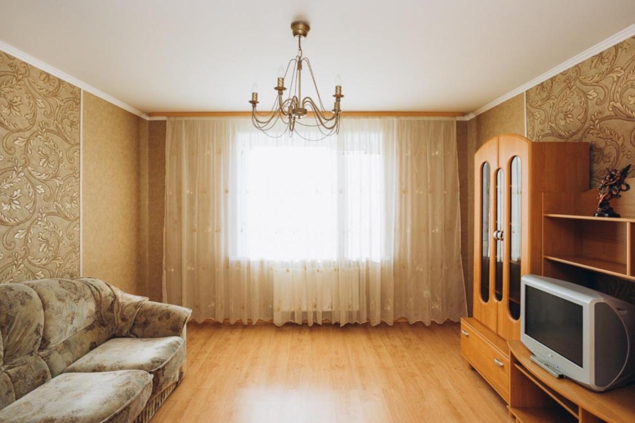 סומי Apartment In The Center מראה חיצוני תמונה