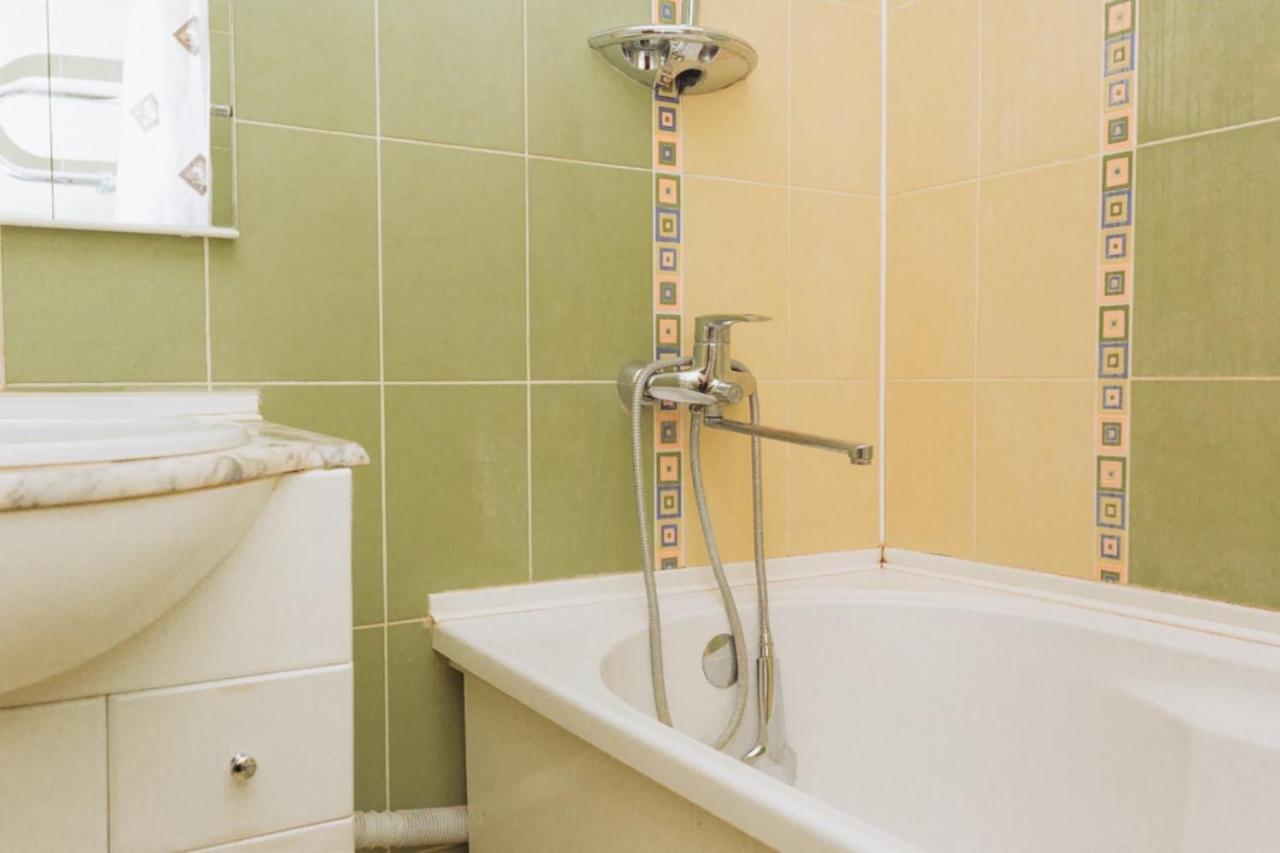סומי Apartment In The Center מראה חיצוני תמונה